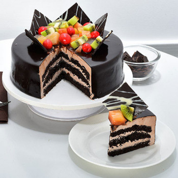 Chocolate Fruit Gateau Chocolate Fruit Gateau