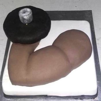 Bodybuilding Themed Fondant Cake Bodybuilding Themed Fondant Cake