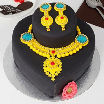 Gold Jewelry Set Designer Fondant Cake Gold Jewelry Set Designer Fondant Cake