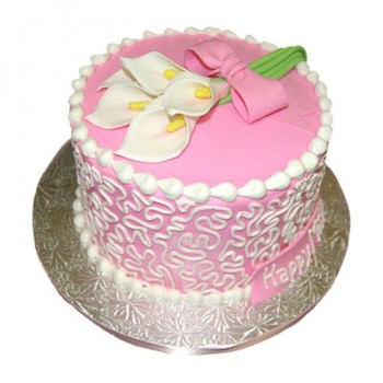 Lily Flower Theme Cream Cake