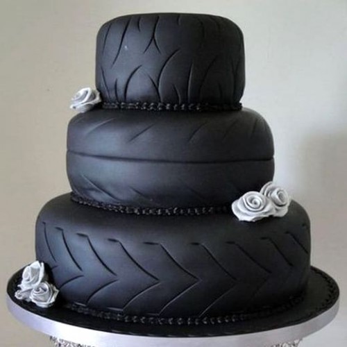 Tires Wedding Fondant Cake Delivery in Delhi