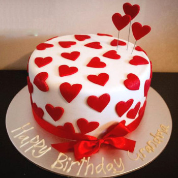 Cute Love Romantic Fondant Cake