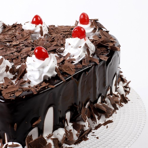 Flakey Hearts Black Forest Cake Delivery in Delhi