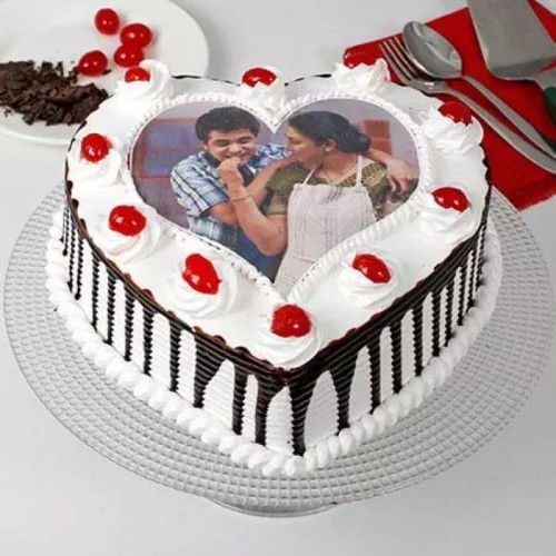 Black Forest Heart Shaped Photo Cake Delivery in Delhi