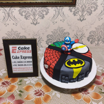 Avengers Birthday Fondant Cake Avengers Birthday Fondant Cake