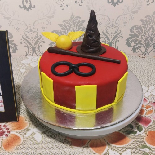 Harry Potter Theme Fondant Cake Delivery in Delhi NCR