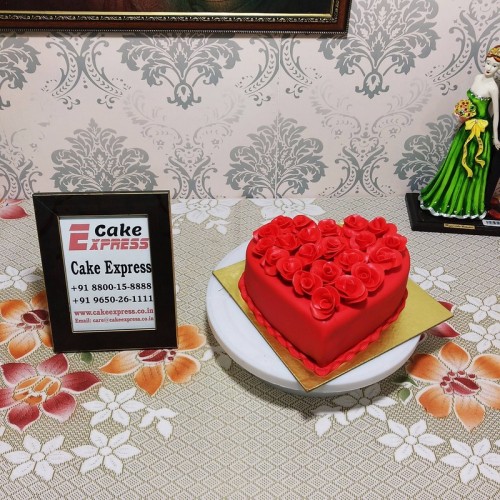 Hot Red Valentine Heart Fondant Cake Delivery in Delhi