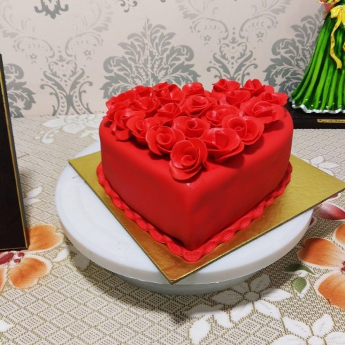 Hot Red Valentine Heart Fondant Cake Delivery in Delhi