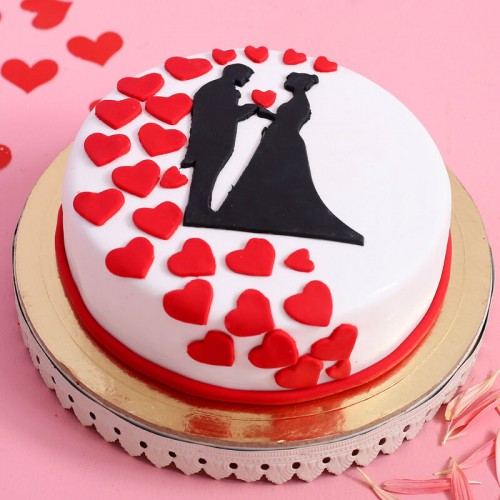 Love Couple Designer Fondant Cake Delivery in Delhi NCR