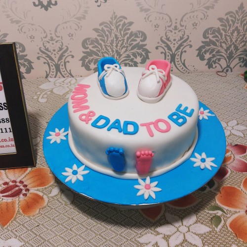 Mom and Dad to Be Fondant Cake Delivery in Delhi