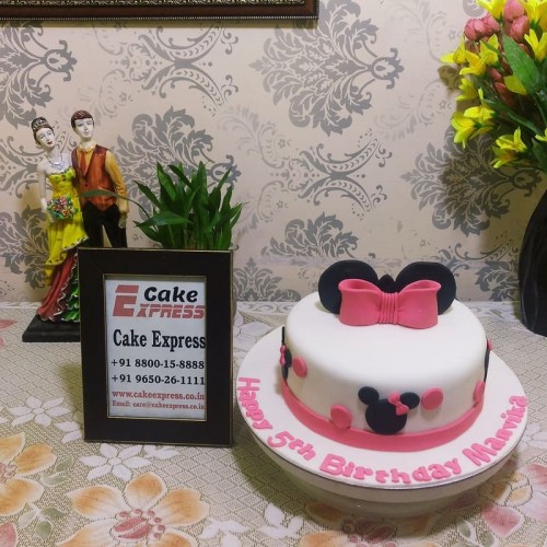 Minnie Mouse Theme Birthday Cake Delivery in Delhi NCR