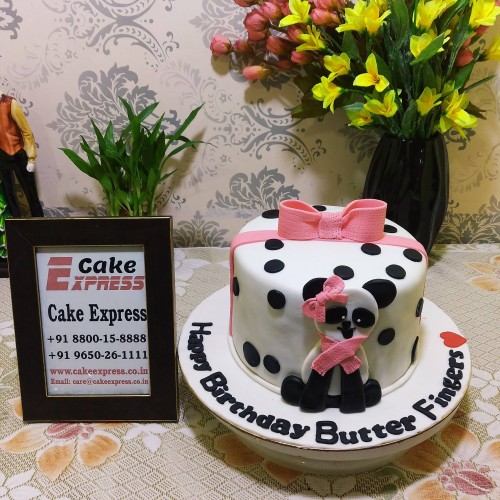 Baby Panda Fondant Cake Delivery in Delhi