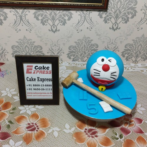 Doraemon Pinata Cake Delivery in Delhi NCR