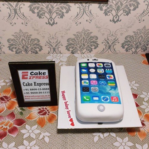Amazing I Phone Fondant Cake Delivery in Delhi