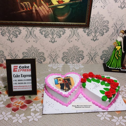 Double Heart Photo Cake Delivery in Delhi