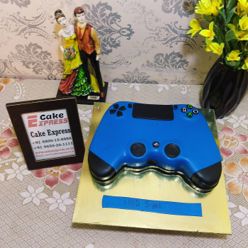 PS4 Controller Birthday Fondant Cake