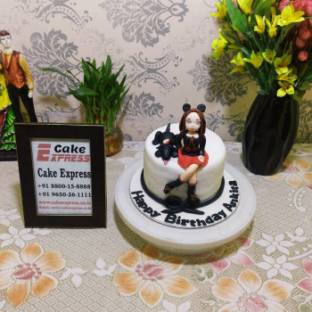 Girl with Dog Theme Fondant Cake Girl with Dog Theme Fondant Cake