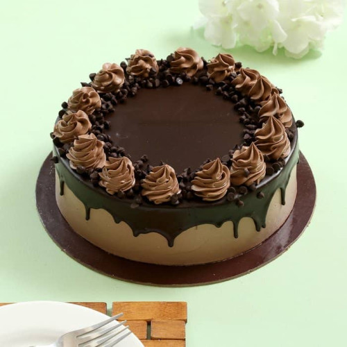 Cream Drop Chocolate Cake Delivery in Delhi NCR Cream Drop Chocolate Cake Delivery in Delhi