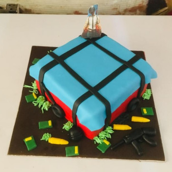 PUBG Container Fondant  Cake PUBG Container Fondant  Cake