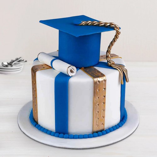 Graduation Theme Fondant Cake Delivery in Delhi