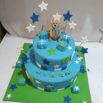Kids 1st Birthday Theme Fondant Cake Kids 1st Birthday Theme Fondant Cake