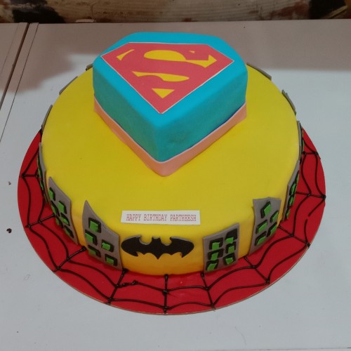 Batman and Superman Theme Cake Delivery in Delhi