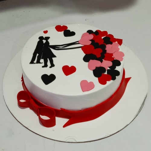 Couple Romantic Anniversary Cake Delivery in Delhi