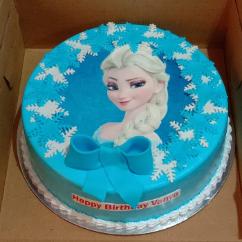 Princess Elsa Semi Fondant Cake Princess Elsa Semi Fondant Cake