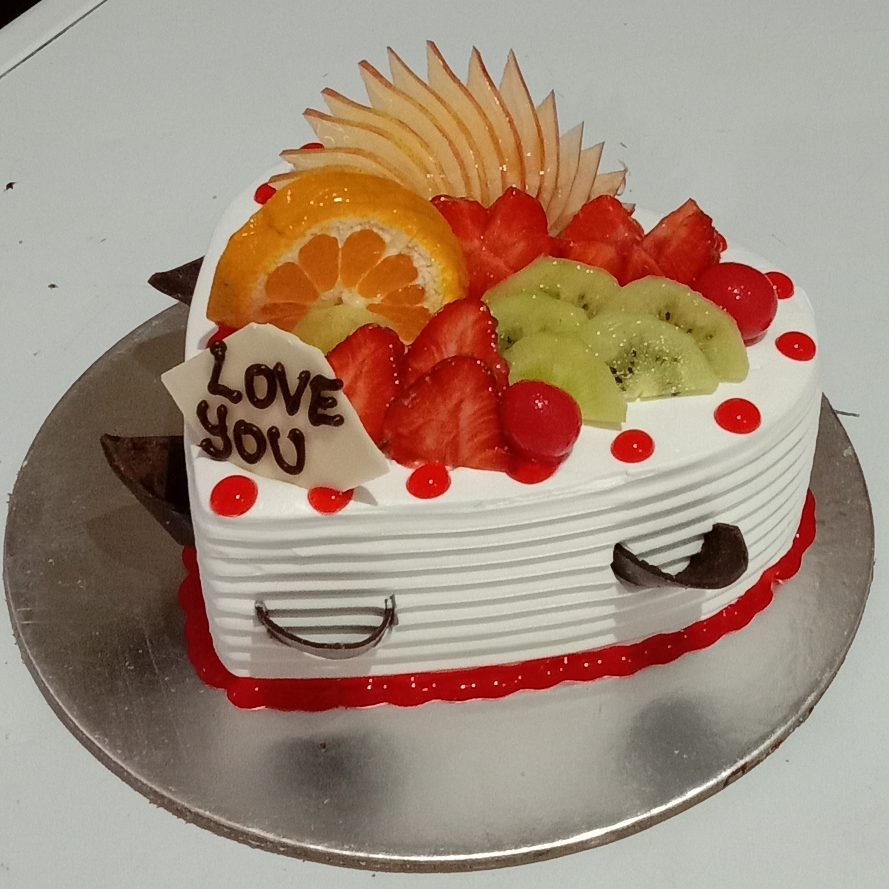 Fruit Basket Cake | Online Cakes | Wedding Cakes Kolkata - Levanilla ::-sonthuy.vn
